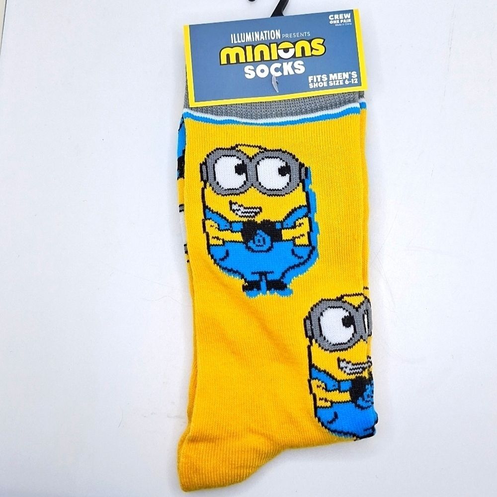 Minions socks crew style yellow novelty graphic accessory despicable me